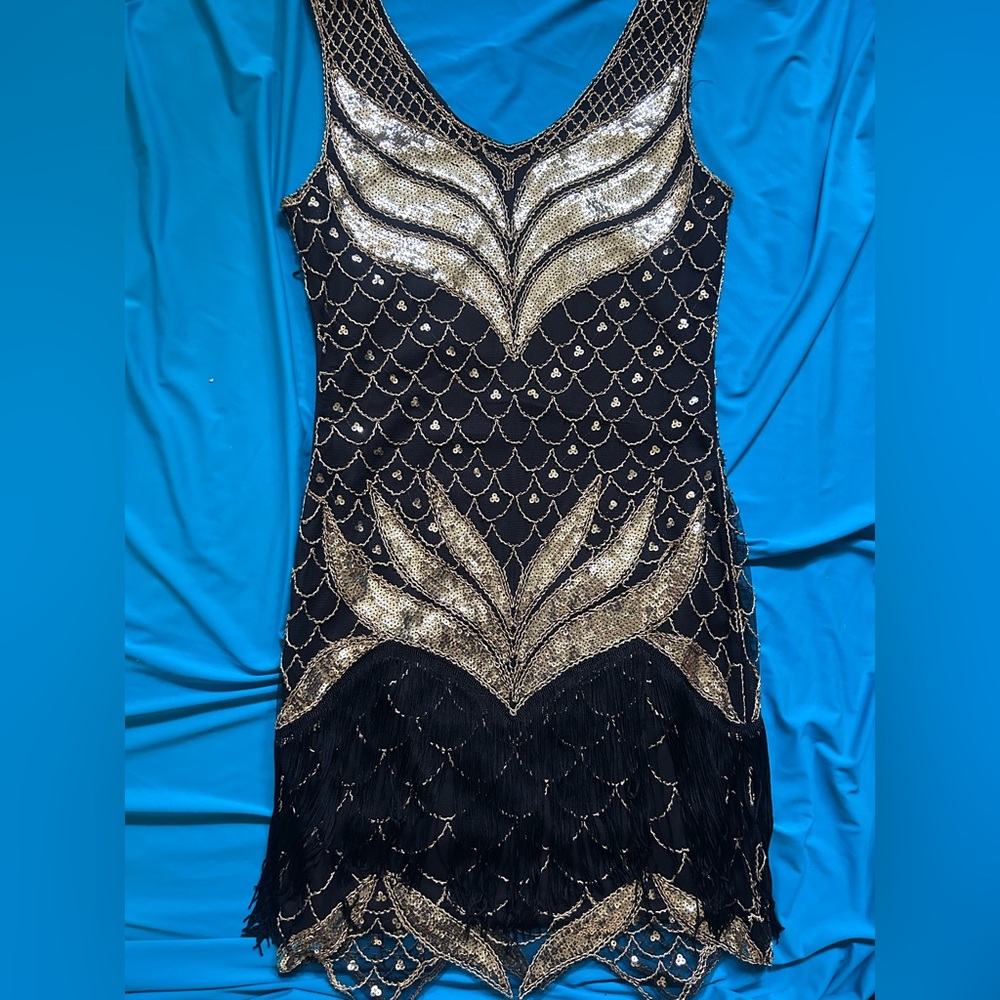 Black and Gold Sequin Flapper Dress, size S